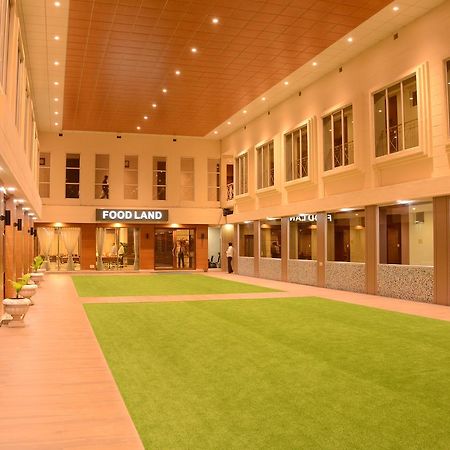 Hotel Prince Residency Bhuj Esterno foto