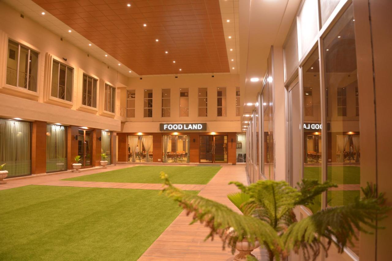 Hotel Prince Residency Bhuj Esterno foto
